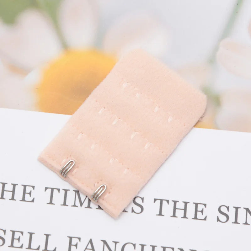 خطافات حمالة الصدر النسائية