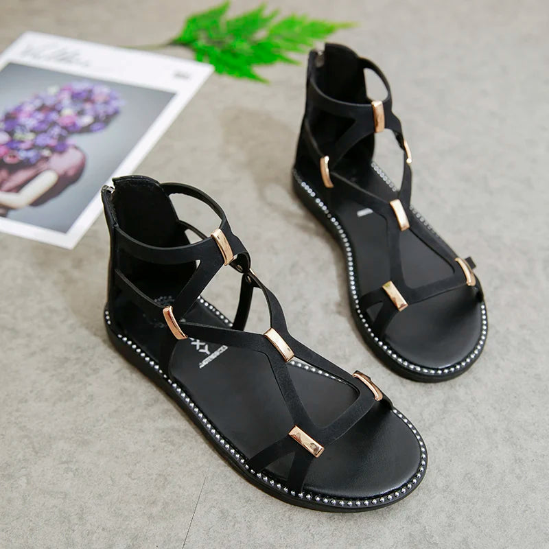 صنادل نسائية مسطحة بنعل ناعم وخفيفة الوزن