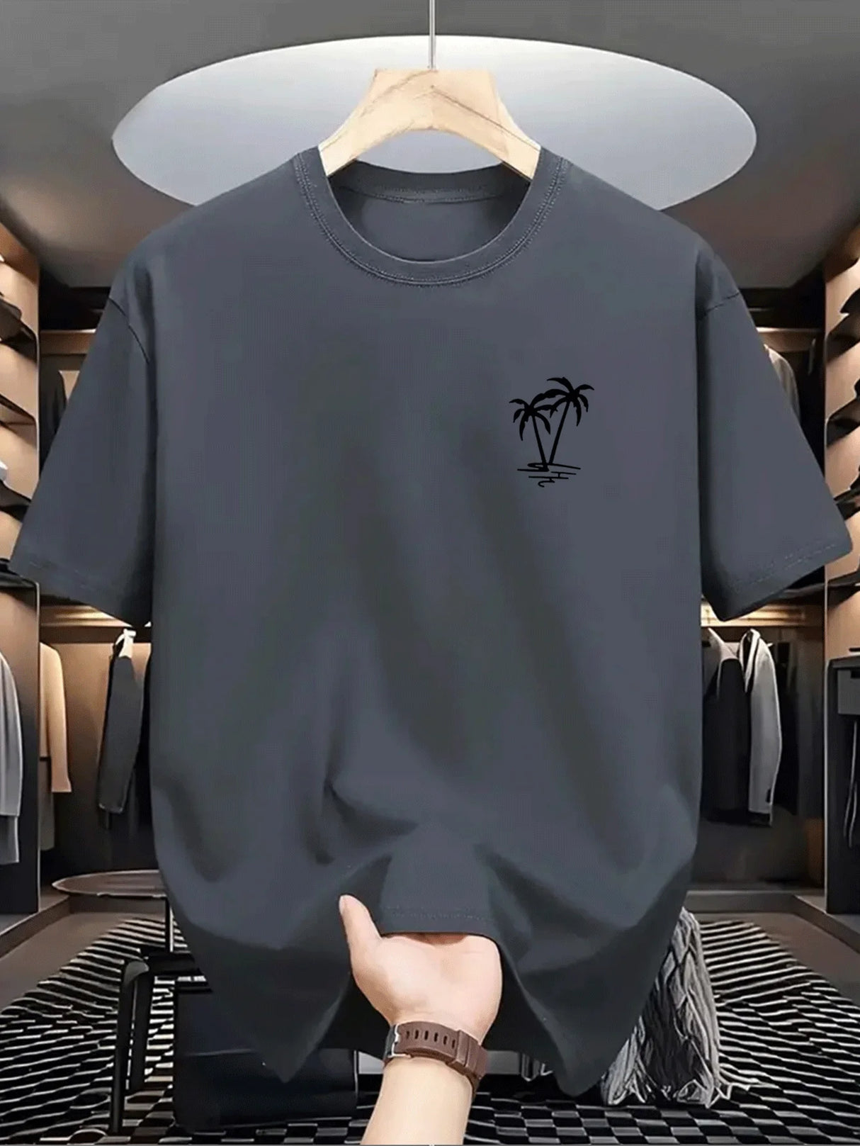 تي شيرت رجالي بطبعة جوز الهند