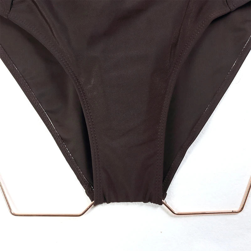 ملابس سباحة نسائية من قطعة واحدة للتحكم في البطن