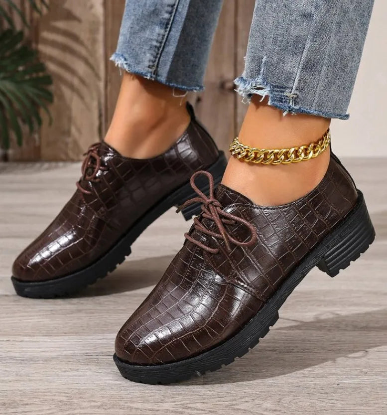 أحذية أوكسفورد نسائية مصنوعة يدويًا - 2025