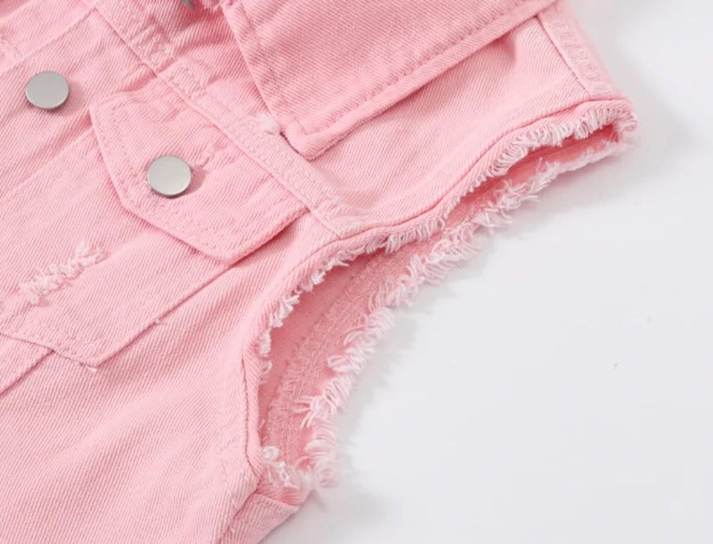 سترة جينز كلاسيكية أنيقة للنساء