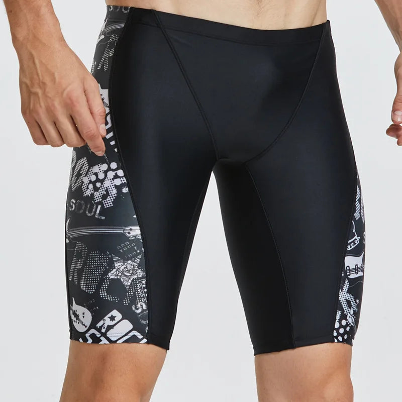 ملابس سباحة رجالية تنافسية بمقاسات كبيرة