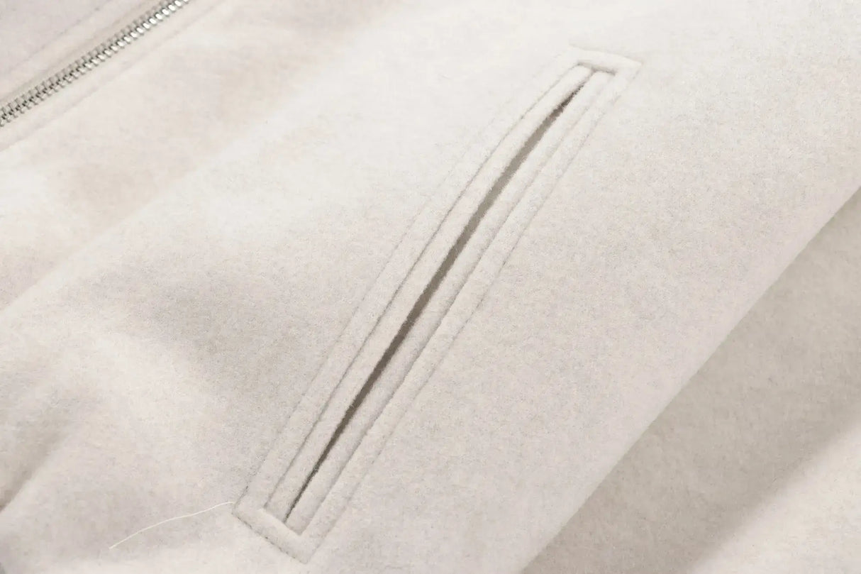 جاكيت بومبر نسائي أحمر قصير بسحاب