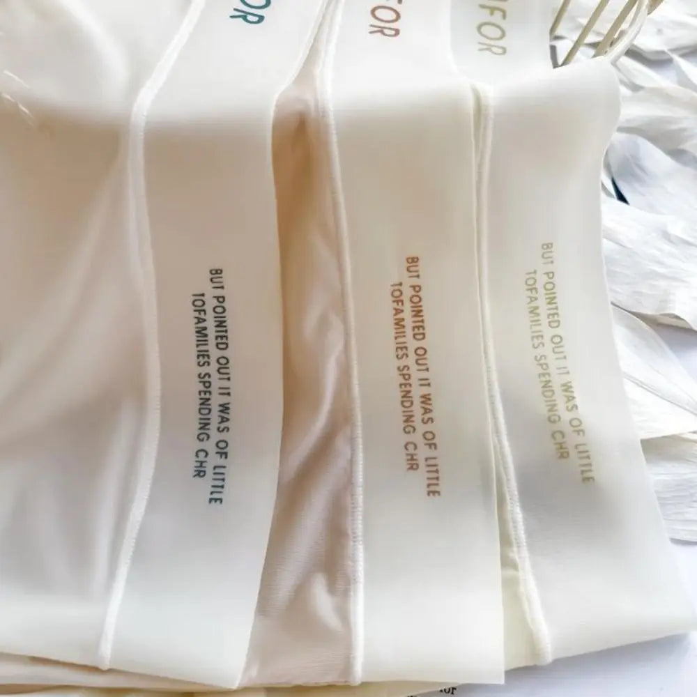 سراويل داخلية نسائية من الحرير الجليدي المكشكش