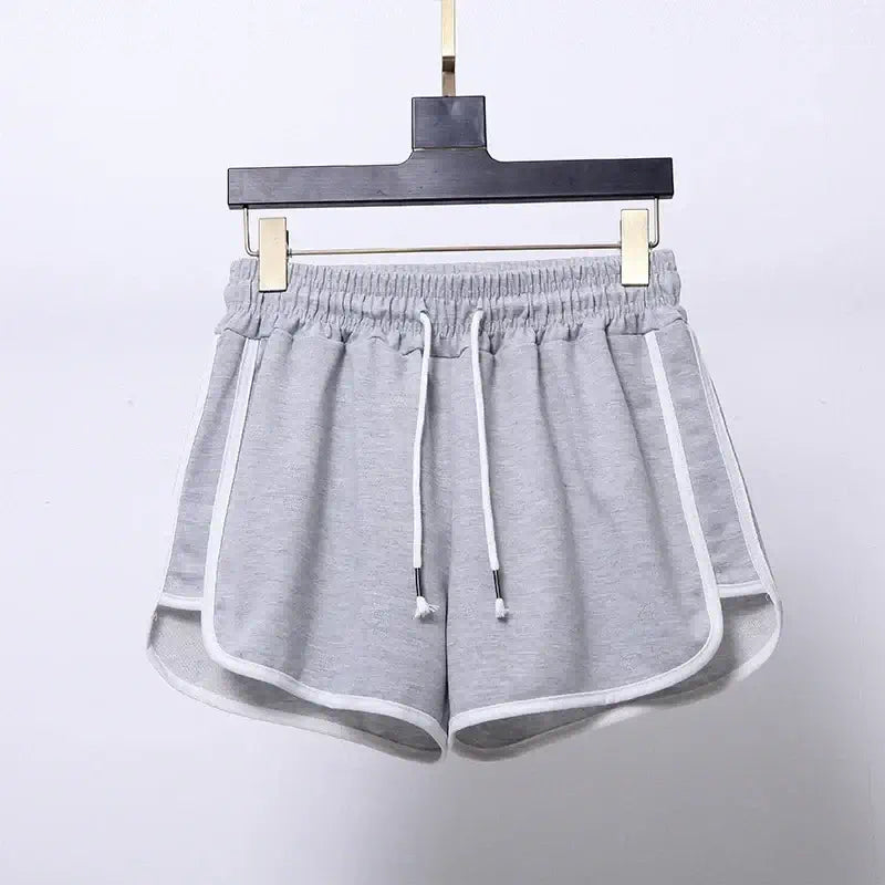 شورت رياضي صيفي للنساء بمقاسات كبيرة