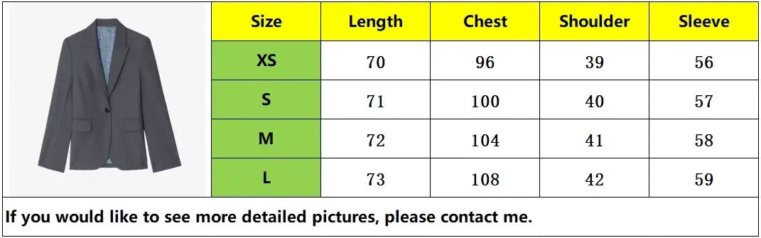 بدلة بليزر وبنطلون رمادي للنساء