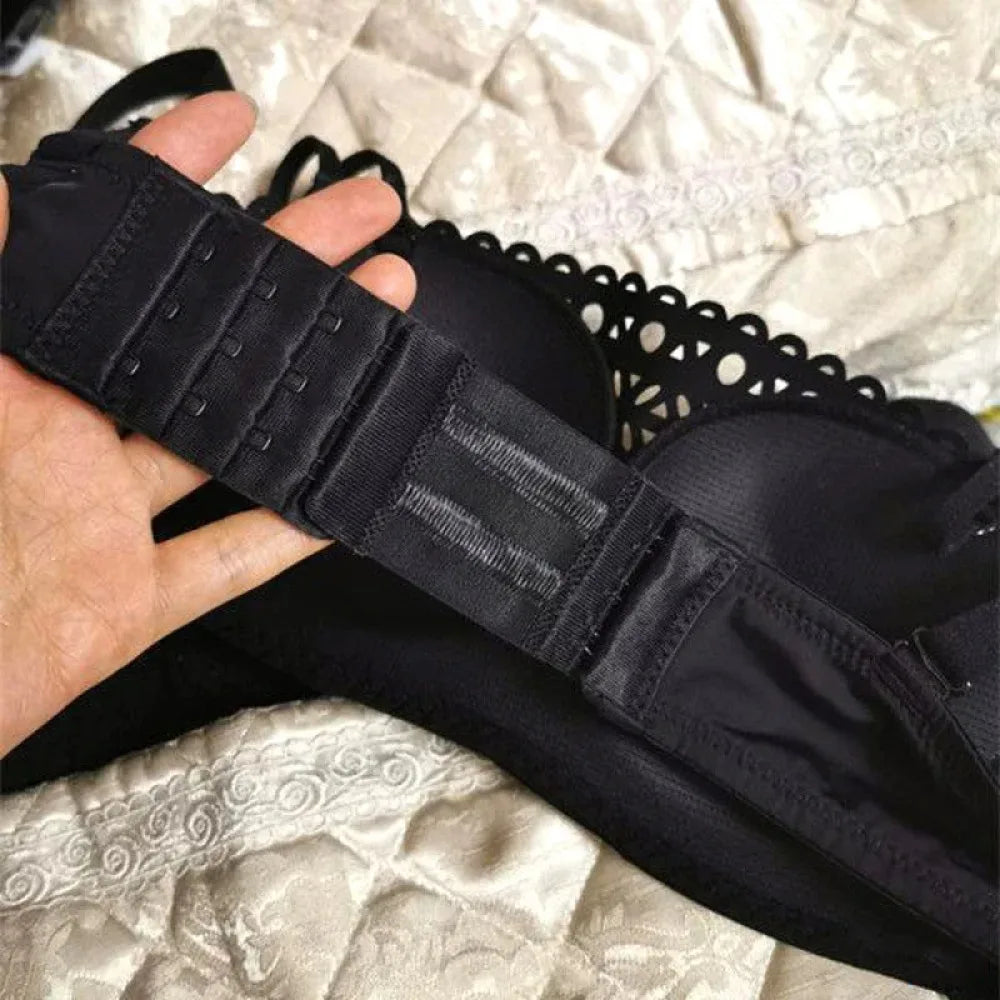 حمالة صدر نسائية بثلاثة مشابك