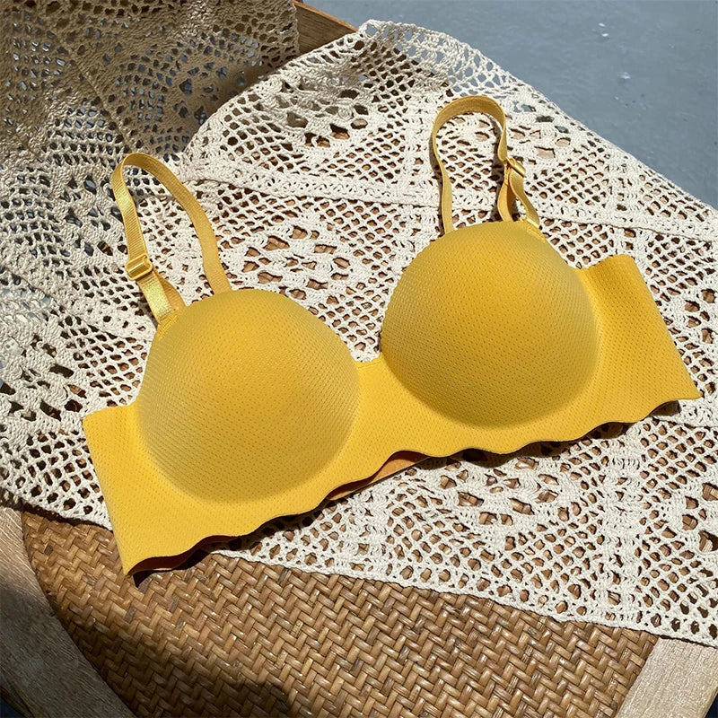 حمالة صدر نسائية بدون درزات من كاندي