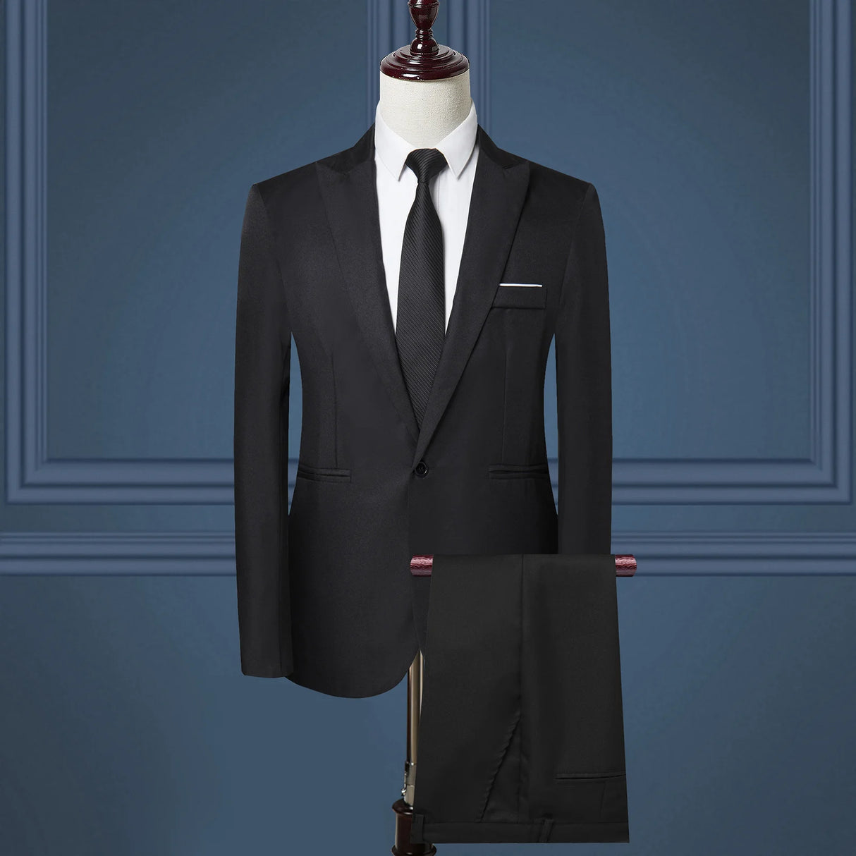 بدلة عمل مصممة خصيصًا للرجال