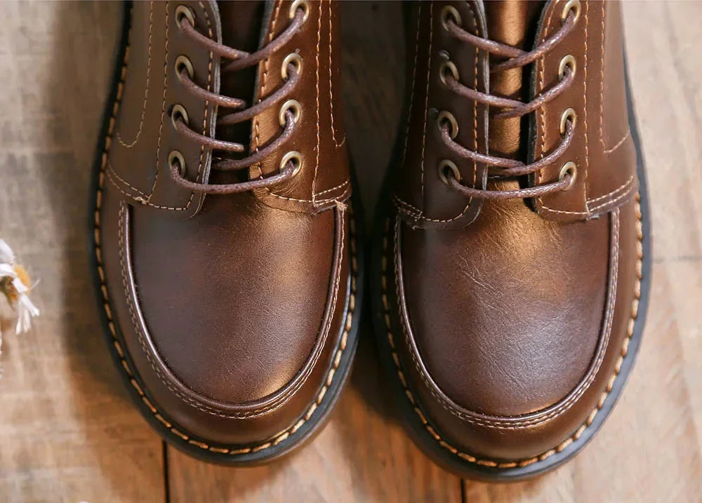 أحذية مسطحة نسائية من طراز بروج 2025