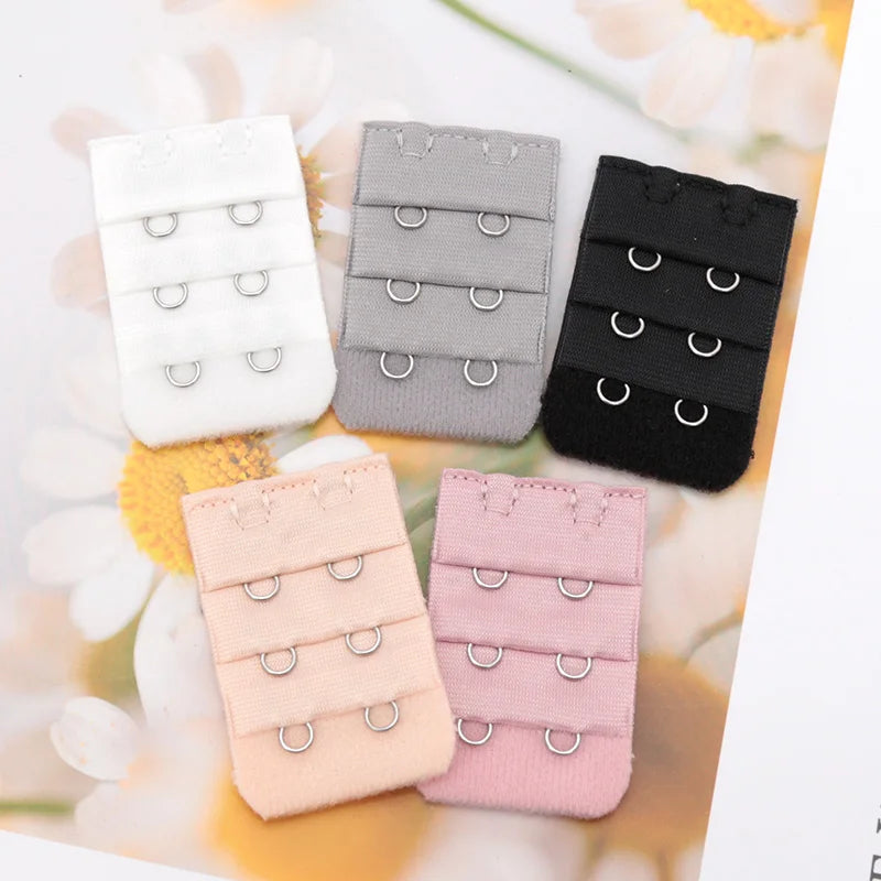 خطافات حمالة الصدر النسائية