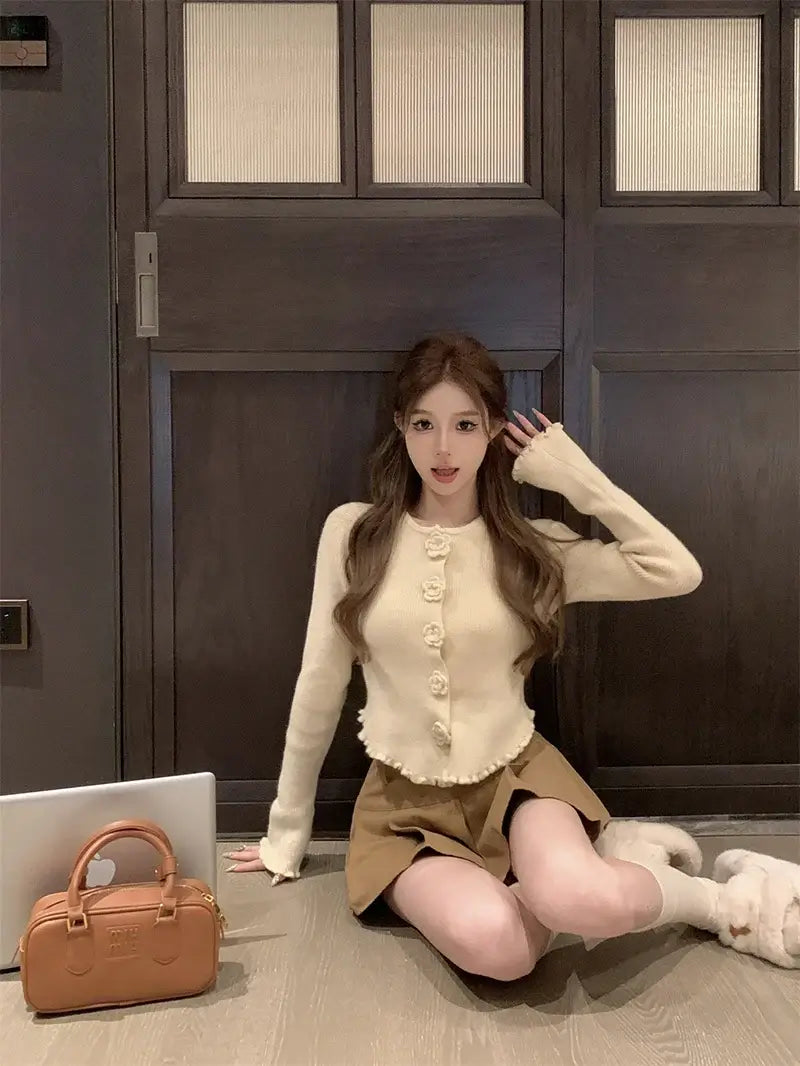 كارديجان نسائي قصير محبوك مزهر