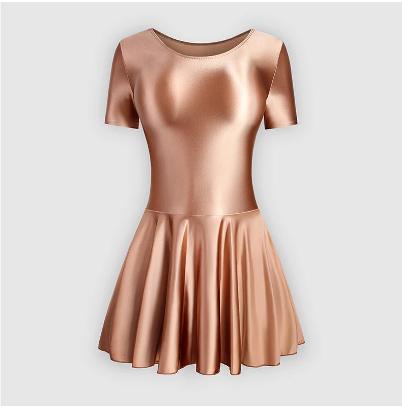 تنورة باليه رياضية من الساتان للنساء