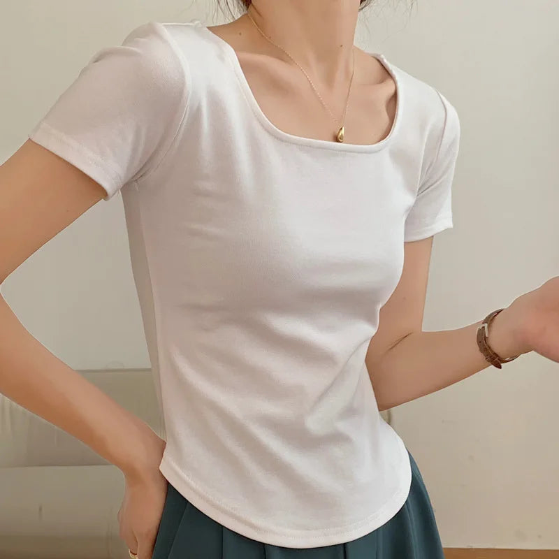 Women Chinese Buckle Tee