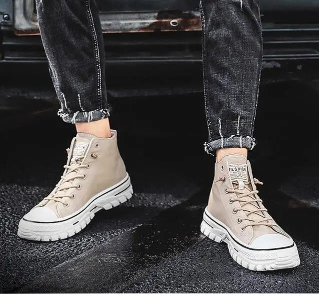 BritFlex™ Men’s High-Top Canvas Sneakers