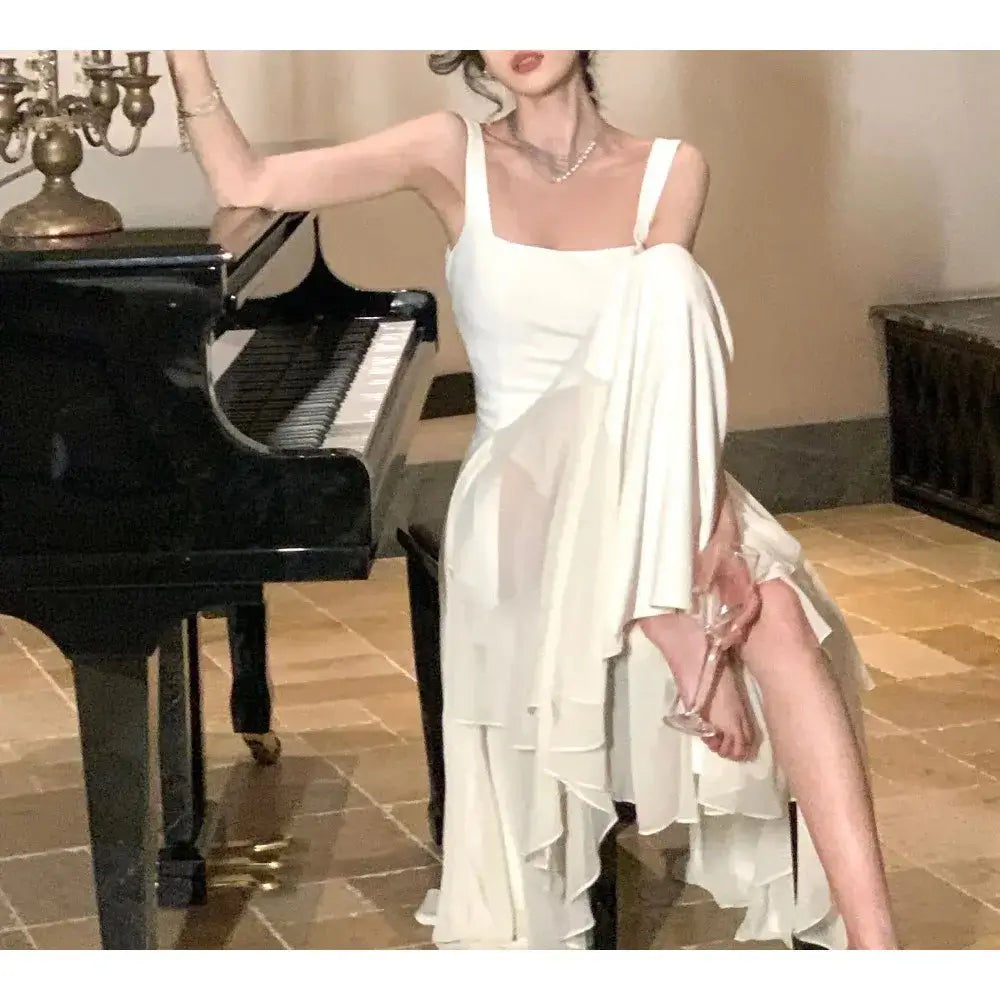 Elegant Dresses for Women – Formal & Chic Styles