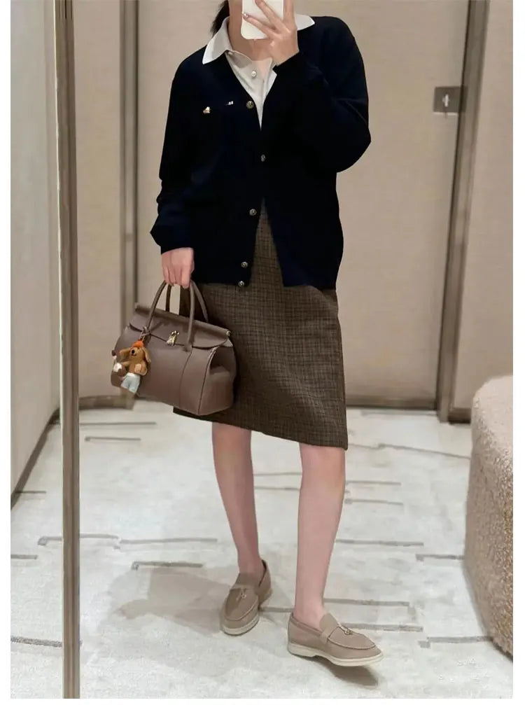 حذاء مسطح سهل الارتداء من الجلد للنساء