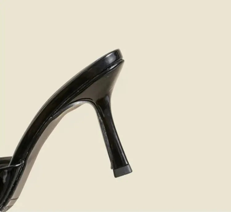 نعال براءات اختراع بكعب رفيع ومقدمة مدببة - 2025