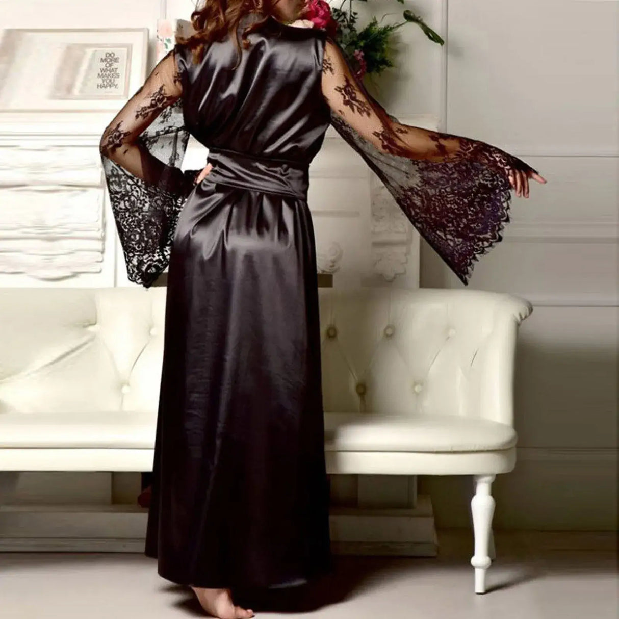 بيجامة نسائية من الحرير الجليدي، ملابس نوم مثيرة 2025