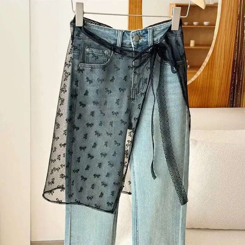 تنورة نسائية من الدانتيل والتول بتصميم عتيق