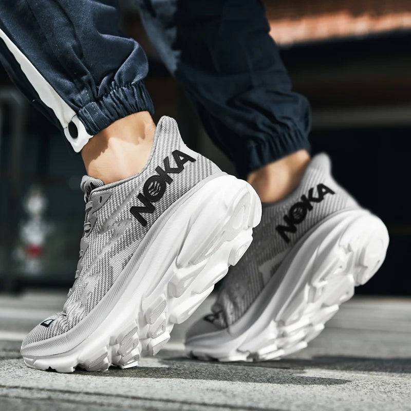 حذاء رياضي رجالي للجري مزود بوسادة هوائية