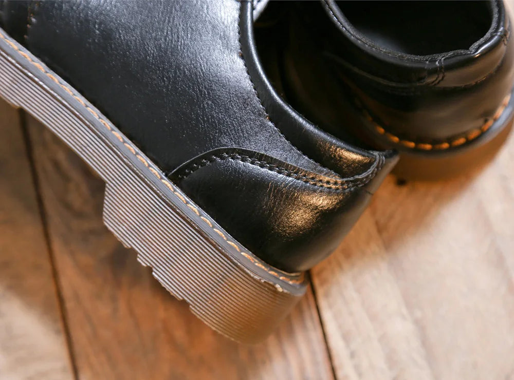 أحذية أوكسفورد نسائية بتصميم ريترو – ٢٠٢٥