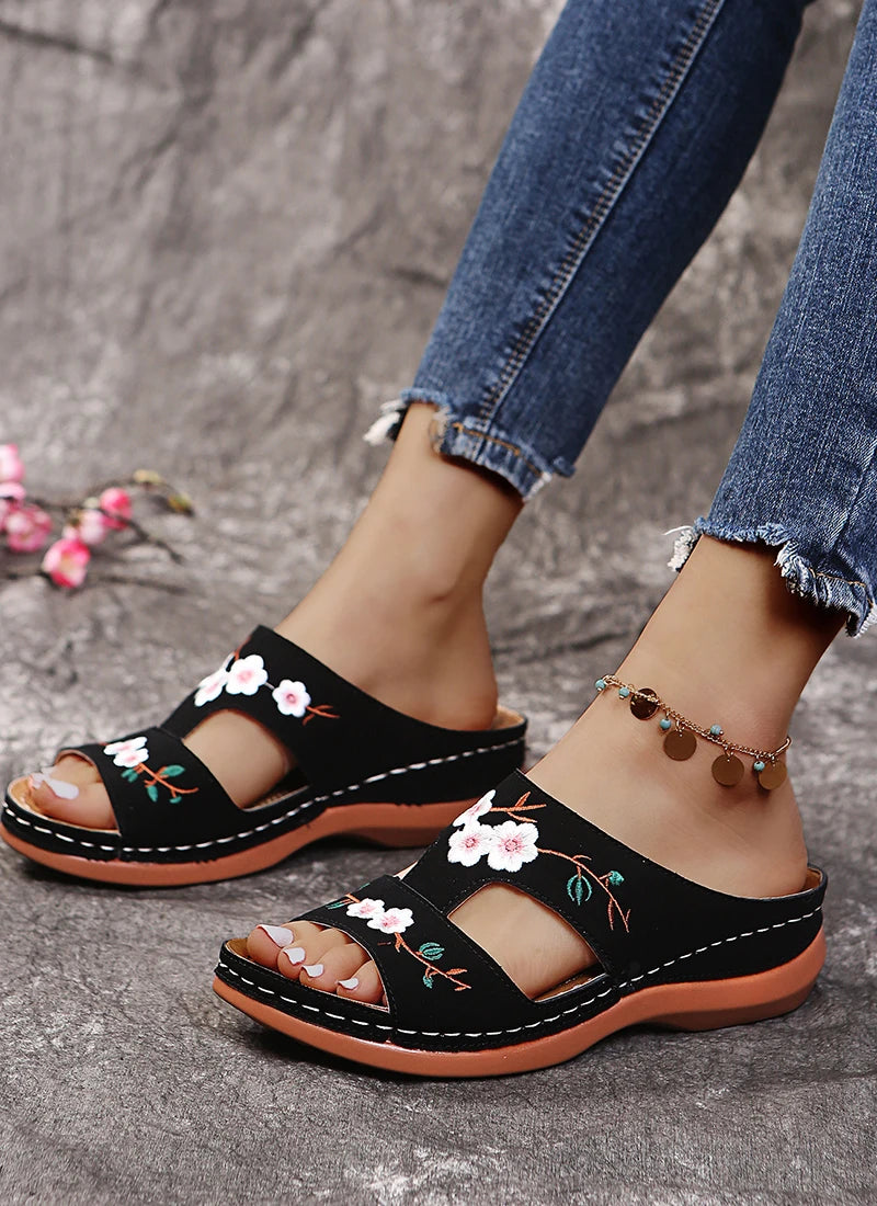 أحذية قتالية تكتيكية دافئة للنساء