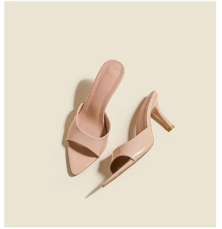 نعال براءات اختراع بكعب رفيع ومقدمة مدببة - 2025