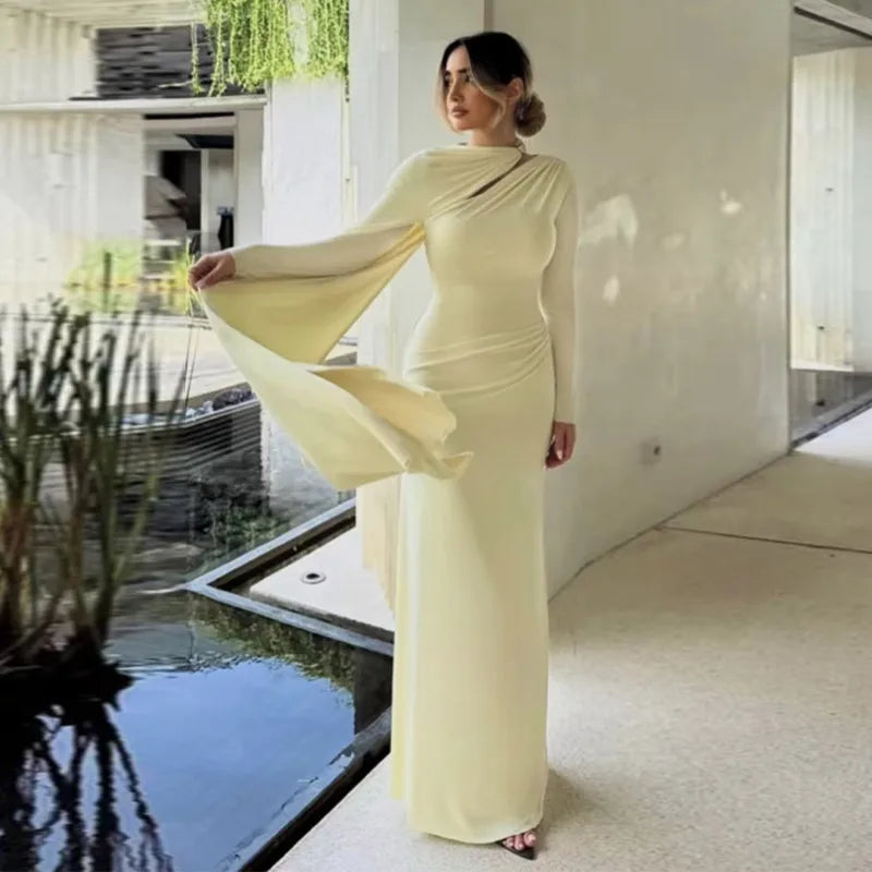 فستان نسائي طويل بشريط مطوي