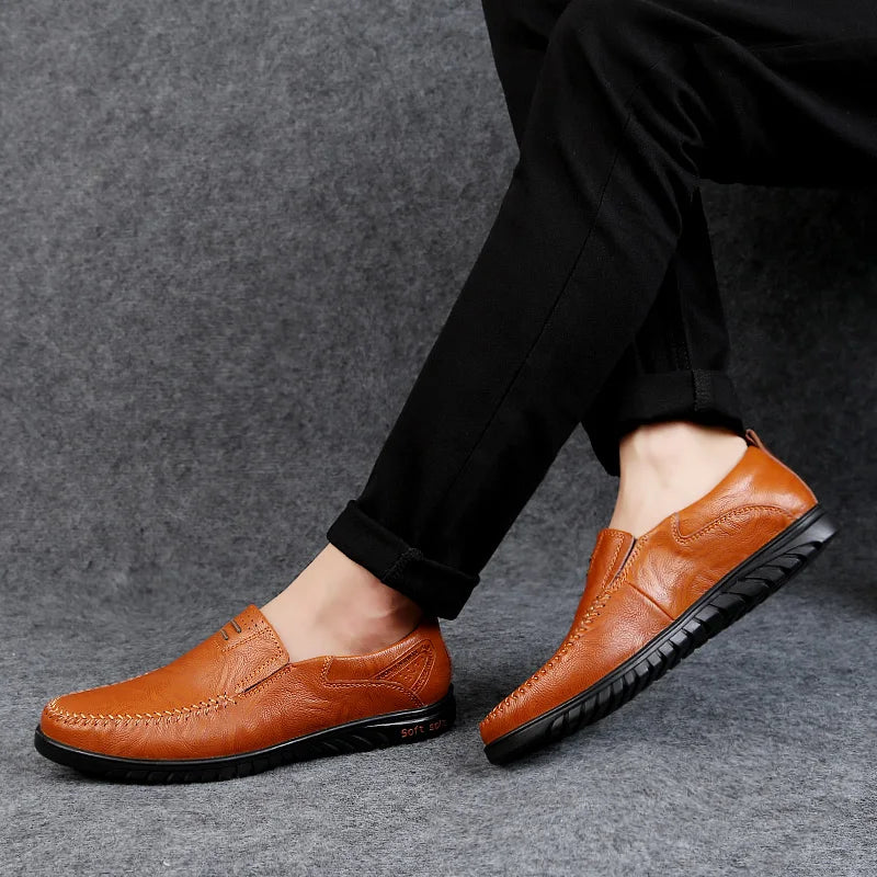Men Versatile Soft Sole Loafers