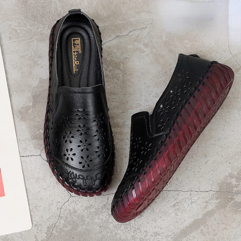 حذاء نسائي واسع - ٢٠٢٥