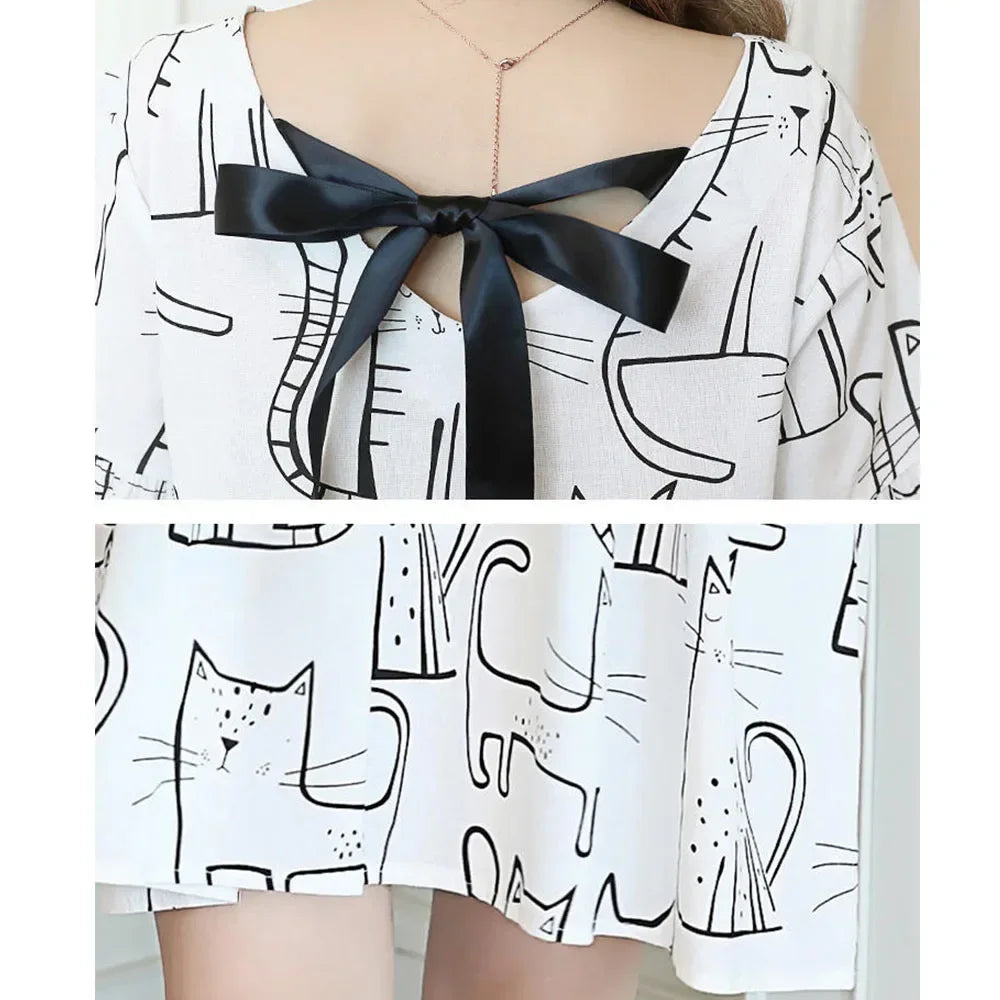 Loose Korean maternity dress with cartoon cat print, featuring a bow tie detail at the back, perfect for summer.