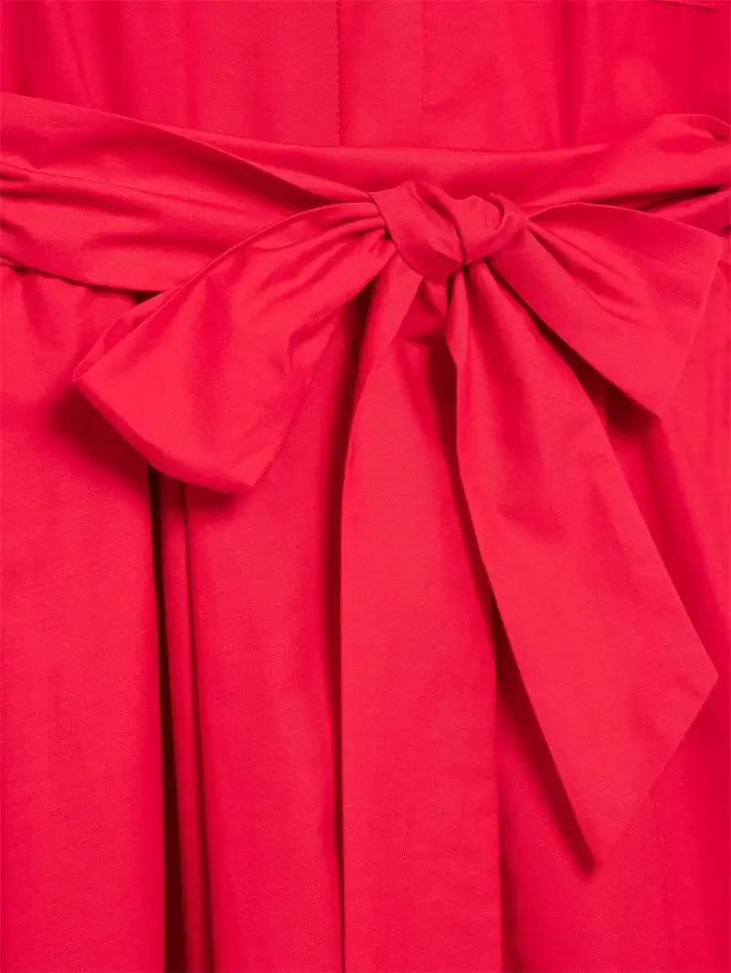 فستان نسائي أنيق - تصميم أنيق يصل إلى منتصف الساق