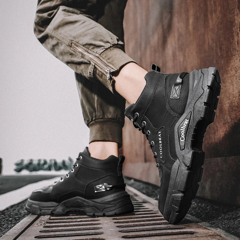 GripHike™ Men’s High-Top Hiking Boots