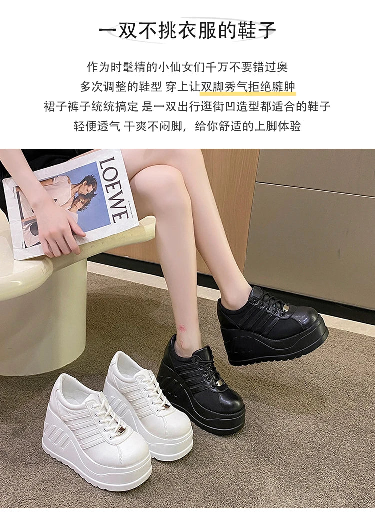 أحذية نسائية بكعب عالٍ وأربطة ورأس دائري