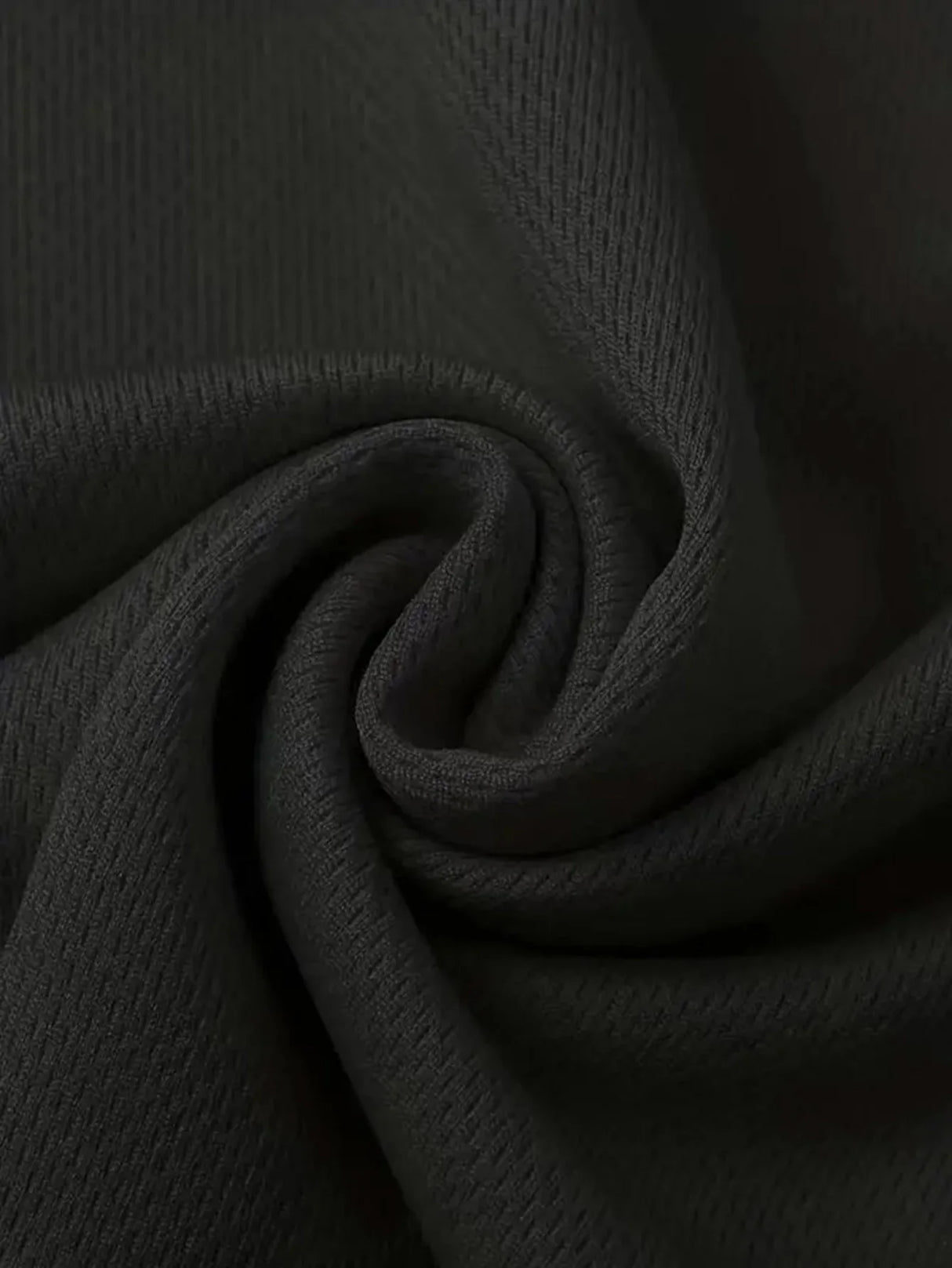 تي شيرت رجالي سريع الجفاف - عبوة من 4 قطع