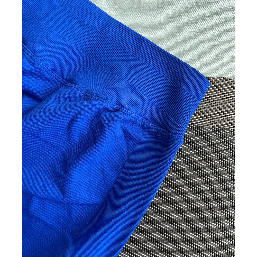 بنطال يوغا ضيق بدون درزات للنساء