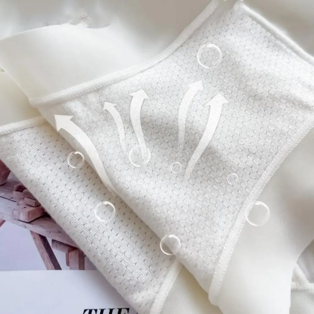 سراويل داخلية نسائية من الحرير الجليدي المكشكش