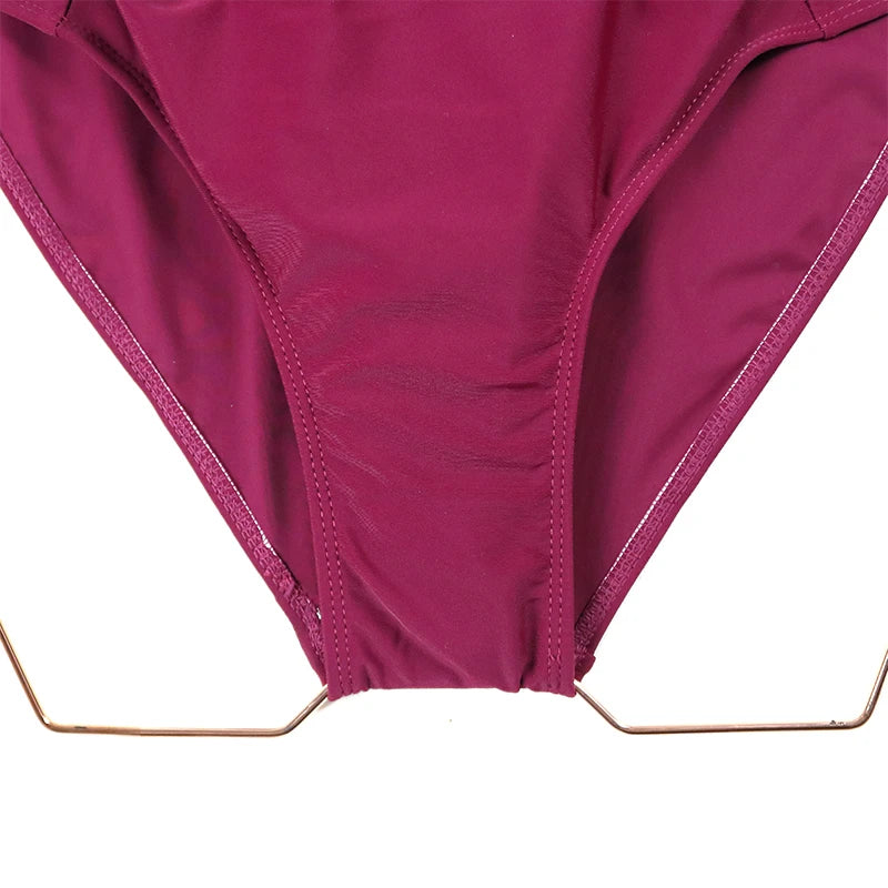 ملابس سباحة نسائية من قطعة واحدة للتحكم في البطن