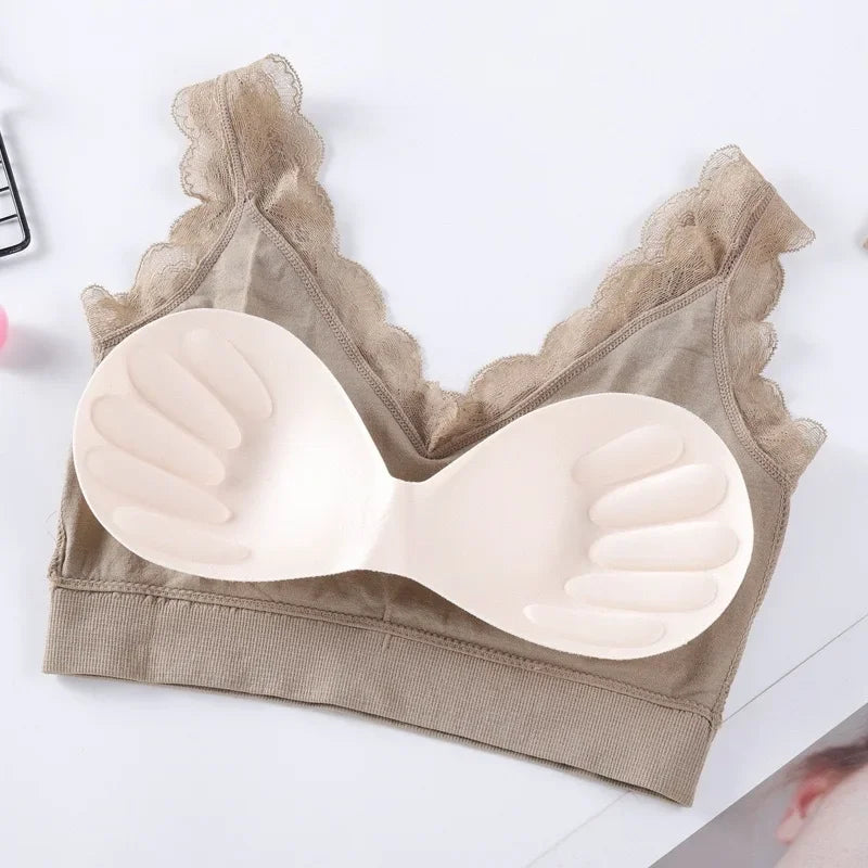 WireFreeFlex™ Seamless Tank Bra Top with lace trim and soft cups, designed for daily comfort and support.