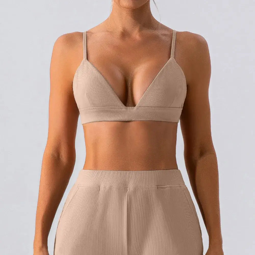 حمالة صدر رياضية نسائية مضلعة وجيدة التهوية