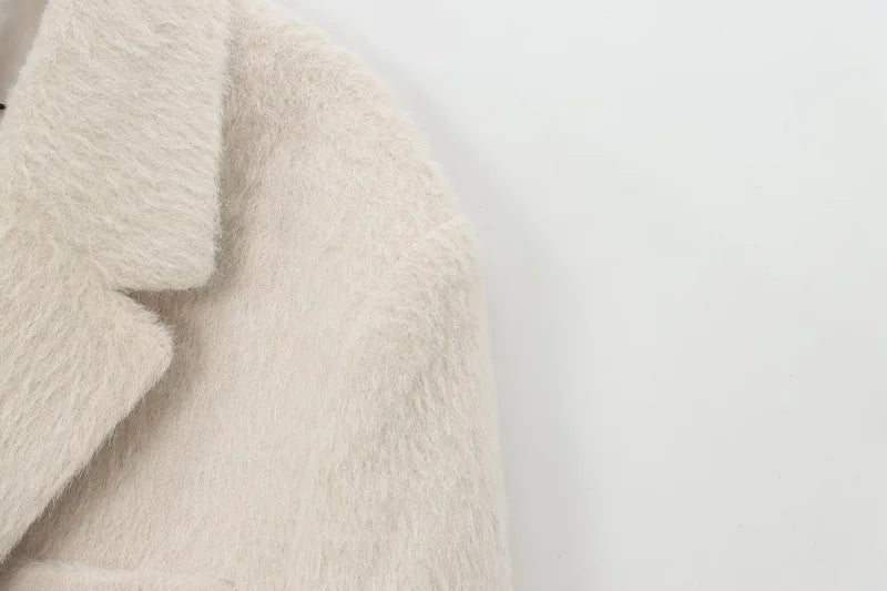 FauxForm™ – Faux Fur Straight Blazer (2025 Style, Cozy Meets Chic)