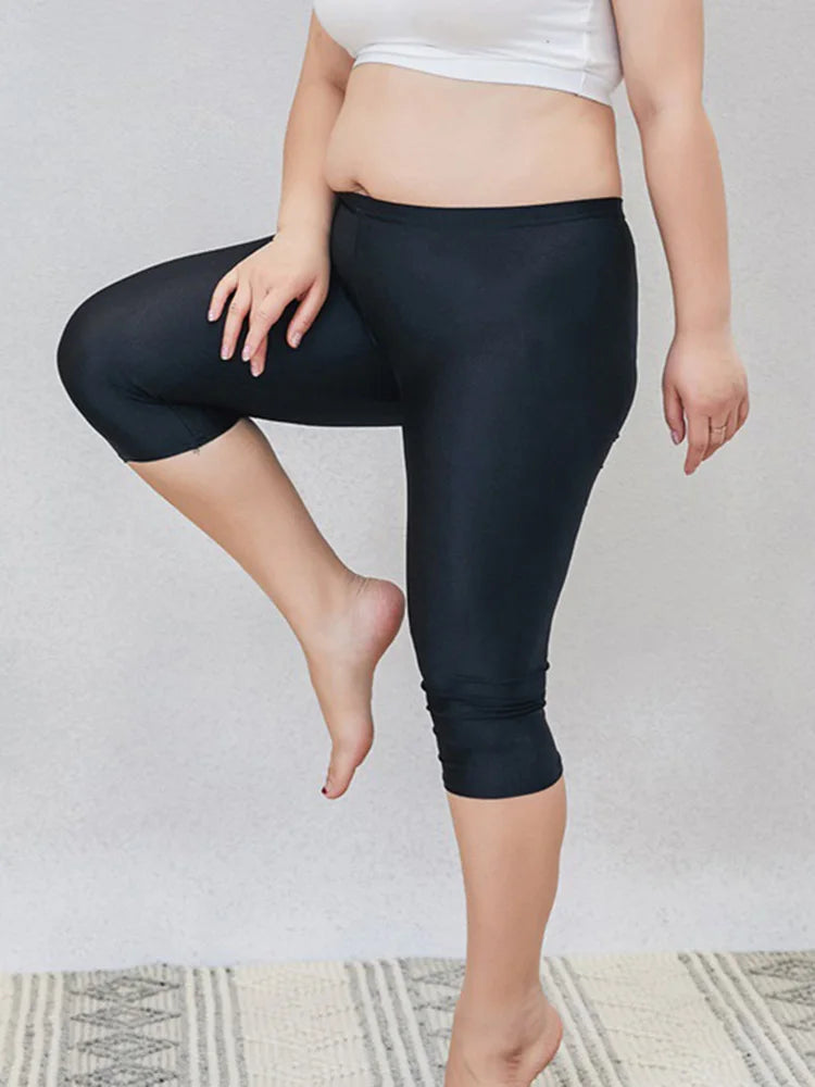 بنطال ليجنز نسائي من سباندكس لامع بلون النيون