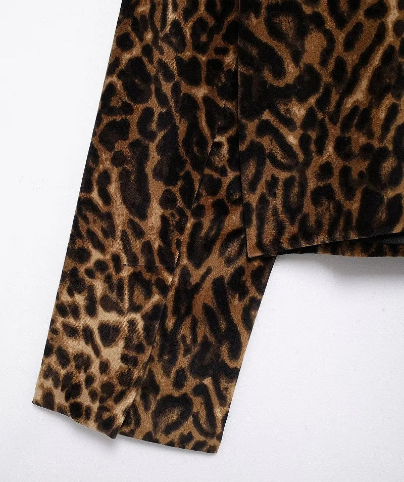 Velvra™ – Leopard Velvet Blazer Set (Luxury Print, Office to Evening Fashion)
