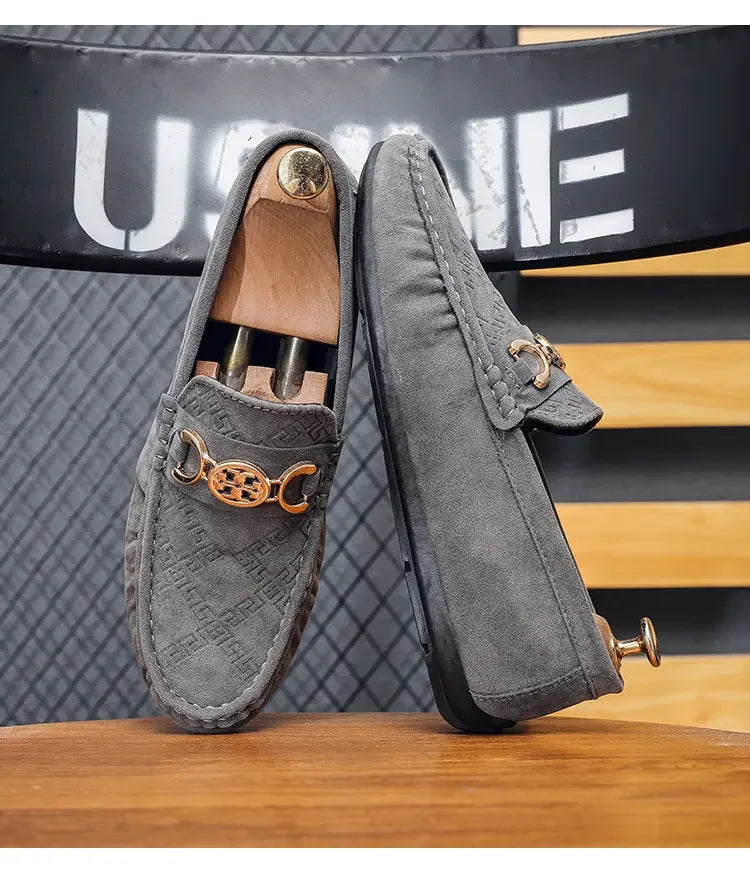 Men Solid Color Big Size Loafers