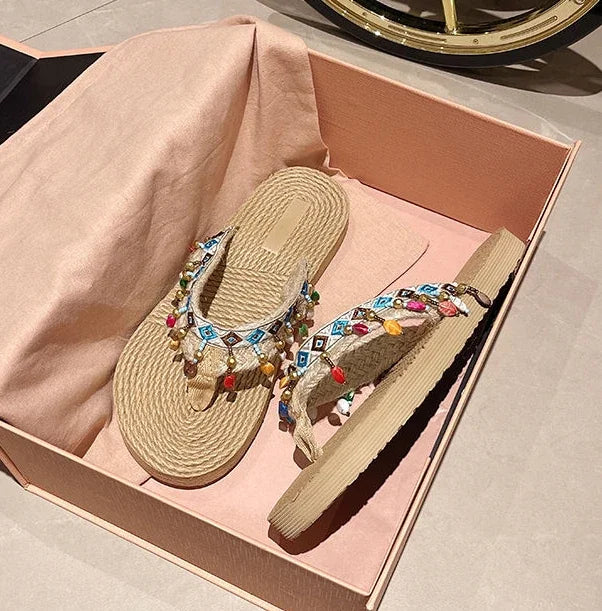 صنادل شاطئ نسائية بكعب منخفض ومضادة للانزلاق