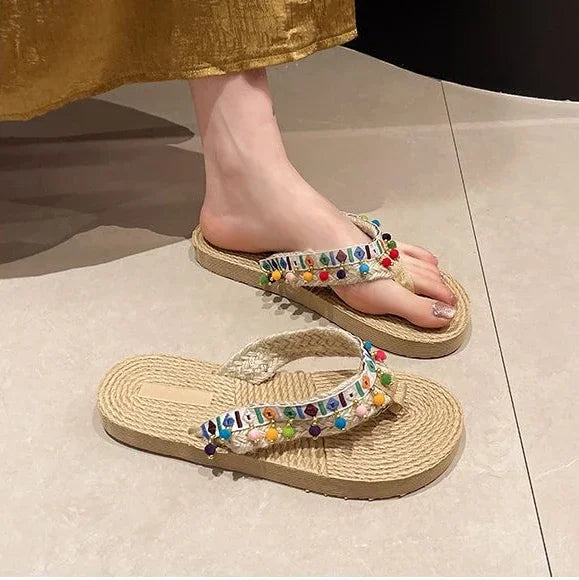 صنادل شاطئ نسائية بكعب منخفض ومضادة للانزلاق