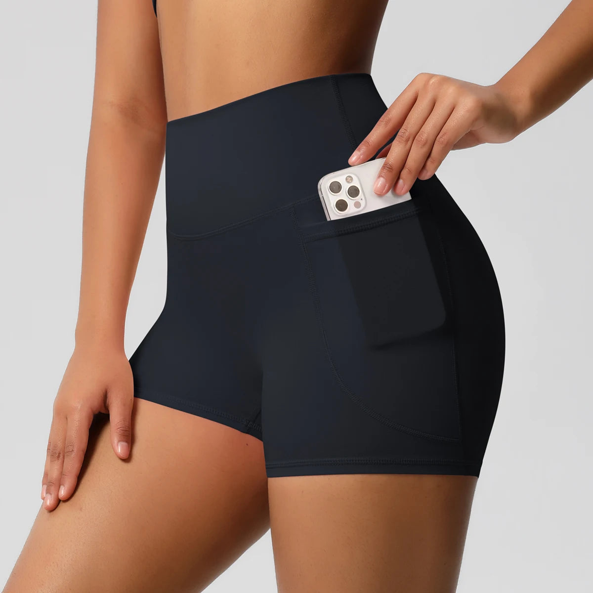 Women's Pocketed Fitness Yoga Shorts