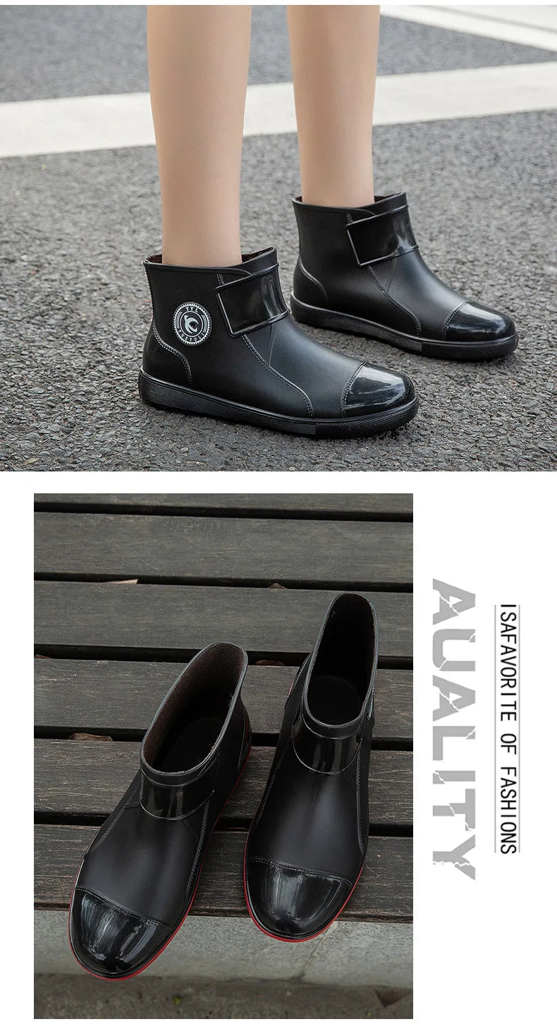 أحذية بكعب إسفيني مغلقة للنساء